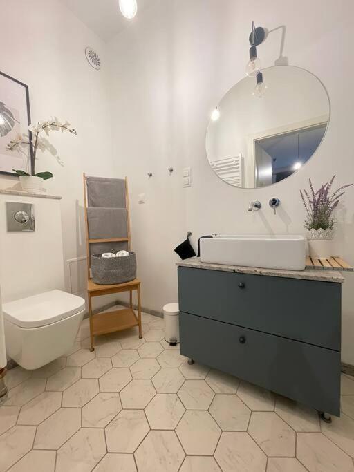 Cute Apartment Perfect For Business And Travel. 바르샤바 외부 사진
