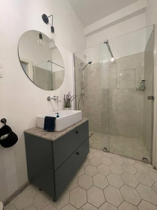 Cute Apartment Perfect For Business And Travel. 바르샤바 외부 사진